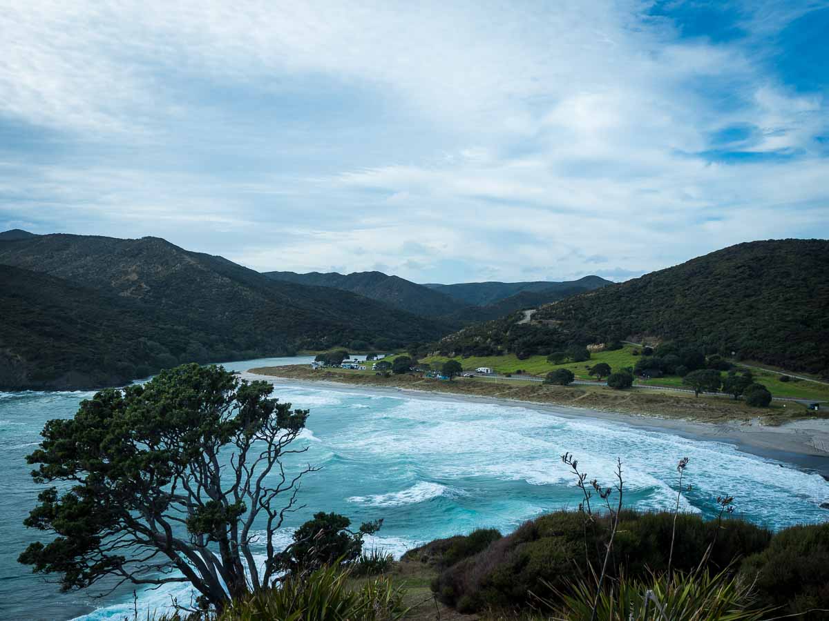 Tapotupotu Bay and campground seen from the coastal track