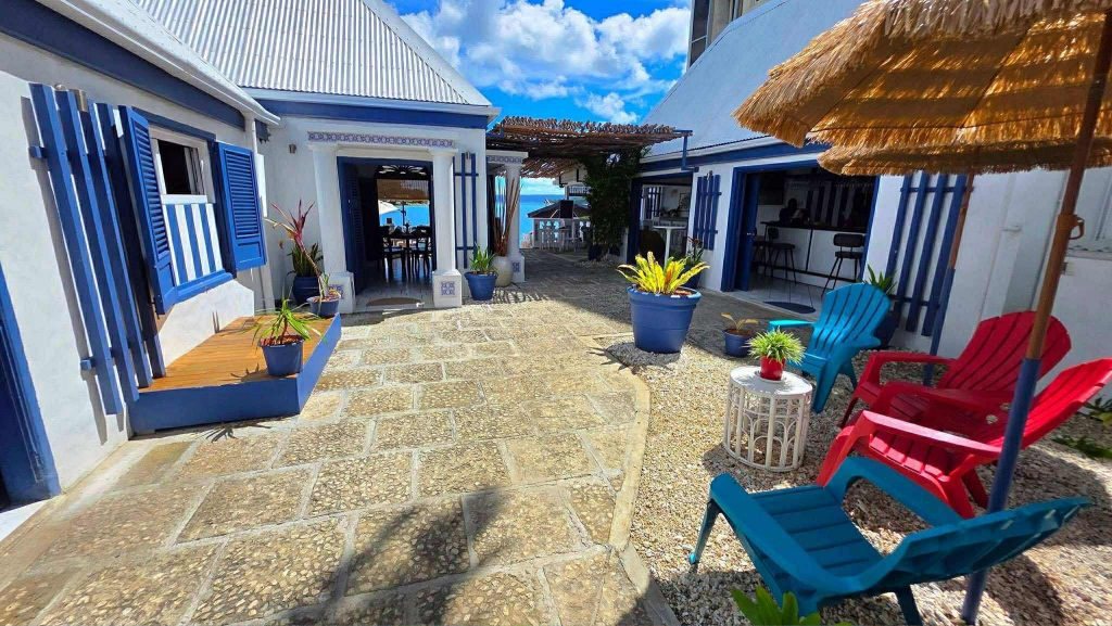 Lalala Restaurant and Bar on the Port Vila waterfront